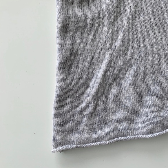 Brandy Melville light grey turtleneck sweater - Picture 2 of 3